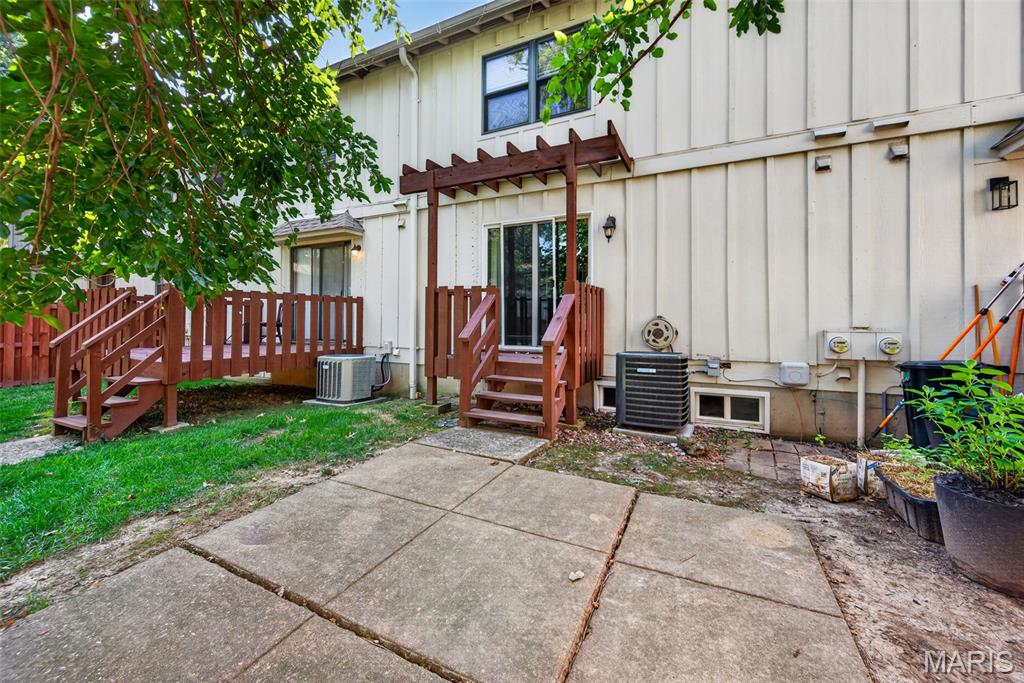 13391 Hiddendale Lane Property Photo 29