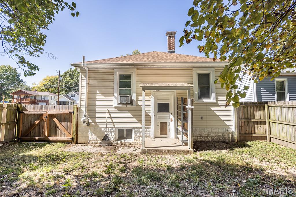 220 S Myrtle Street Property Photo 21