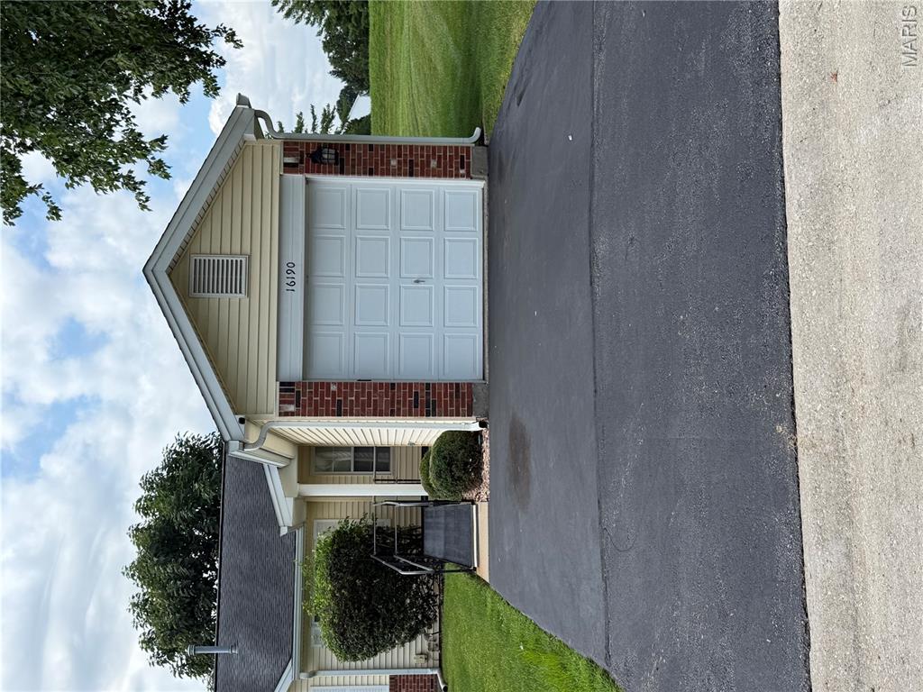 16190 Rose Wreath Lane Property Photo 1