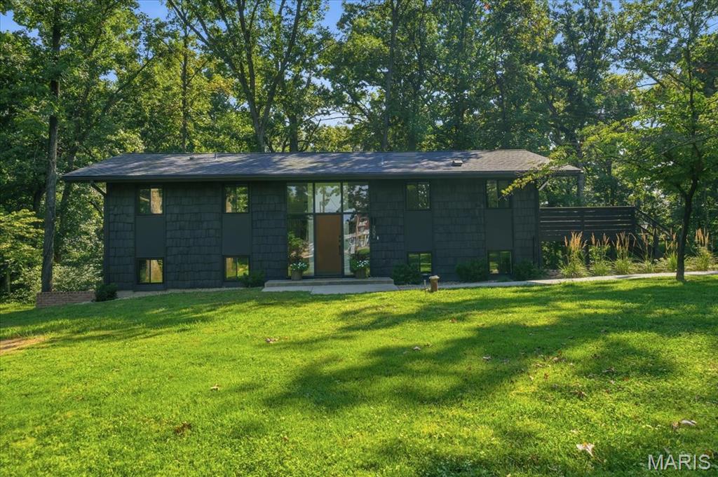 707 Genteman Road Property Photo 3