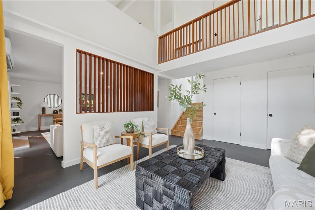 707 Genteman Road Property Photo 16