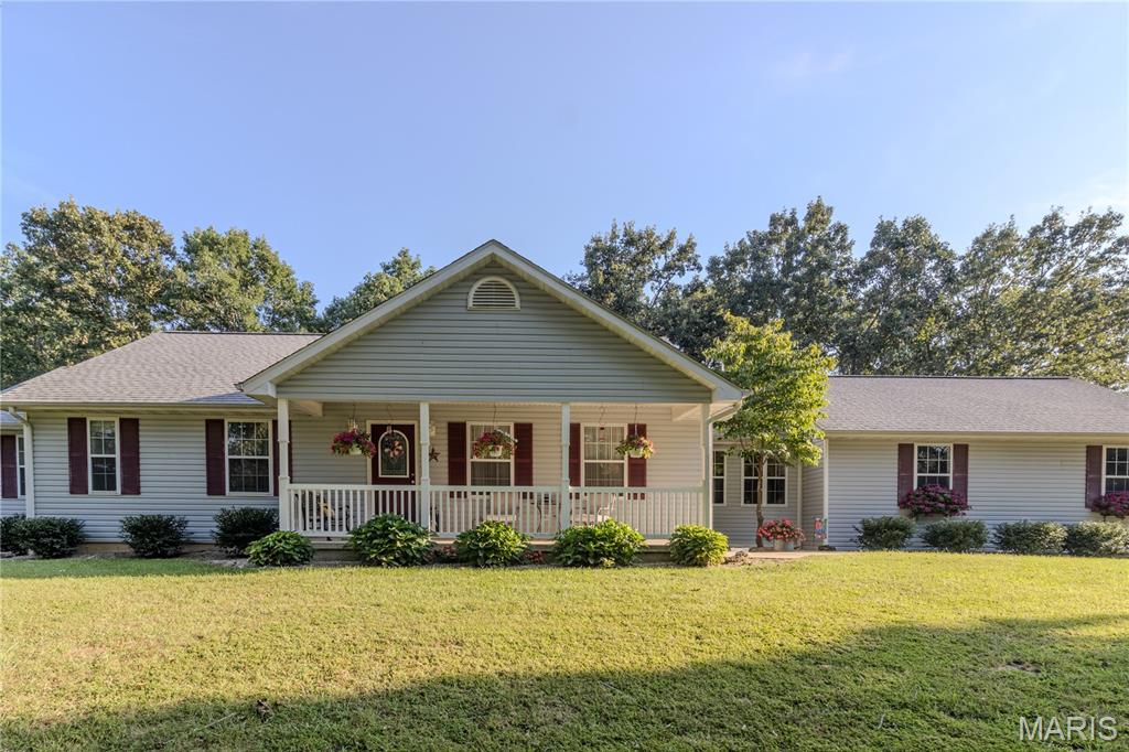 484 Dunham Road Property Photo 1