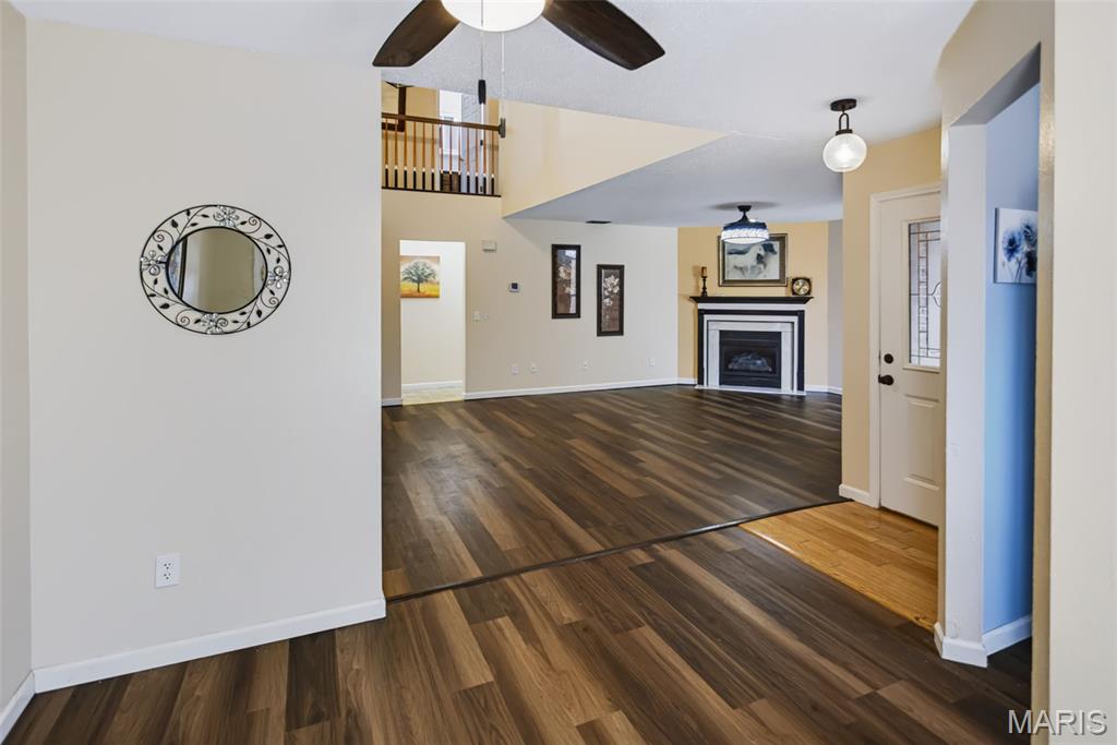 1003 Angela Court Property Photo 9