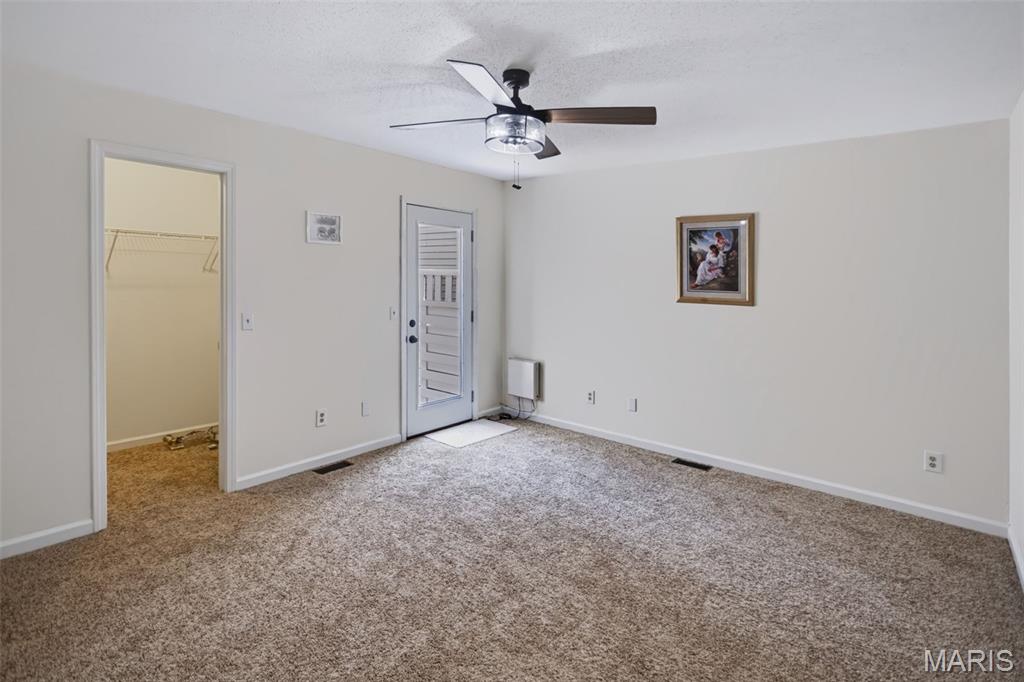 1003 Angela Court Property Photo 15