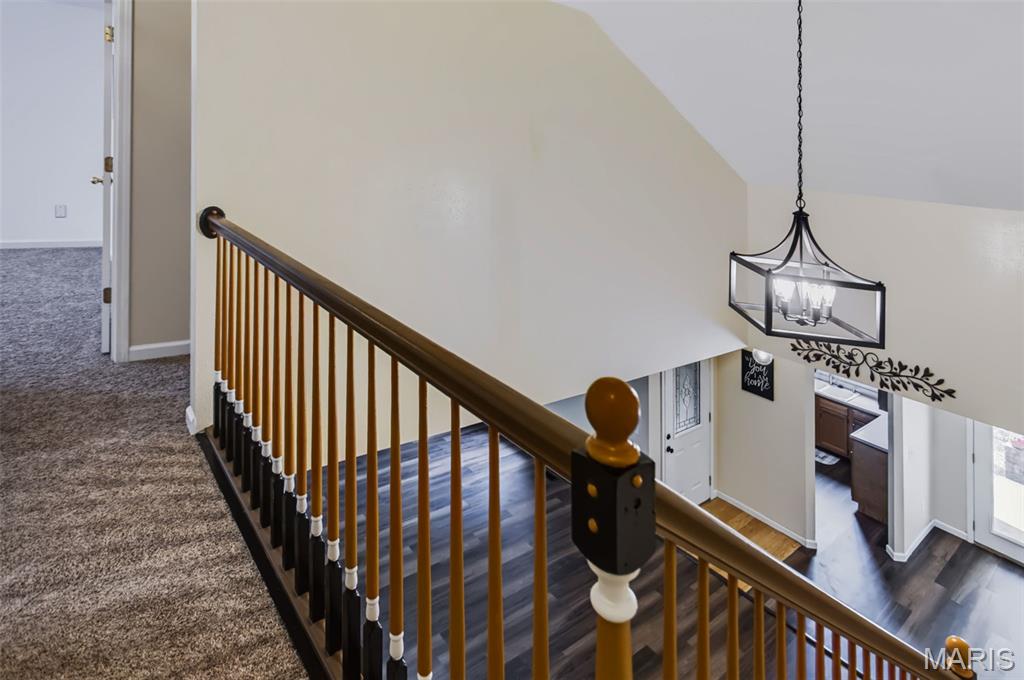 1003 Angela Court Property Photo 30