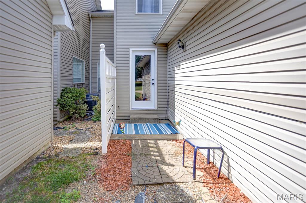 1003 Angela Court Property Photo 44