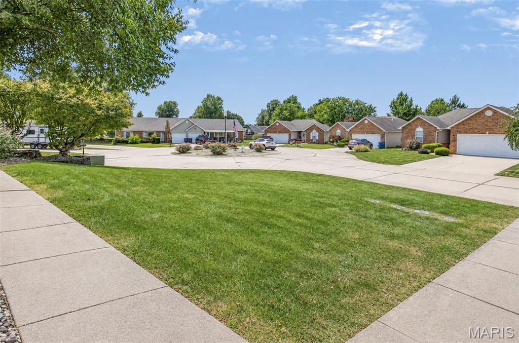 1003 Angela Court Property Photo 49