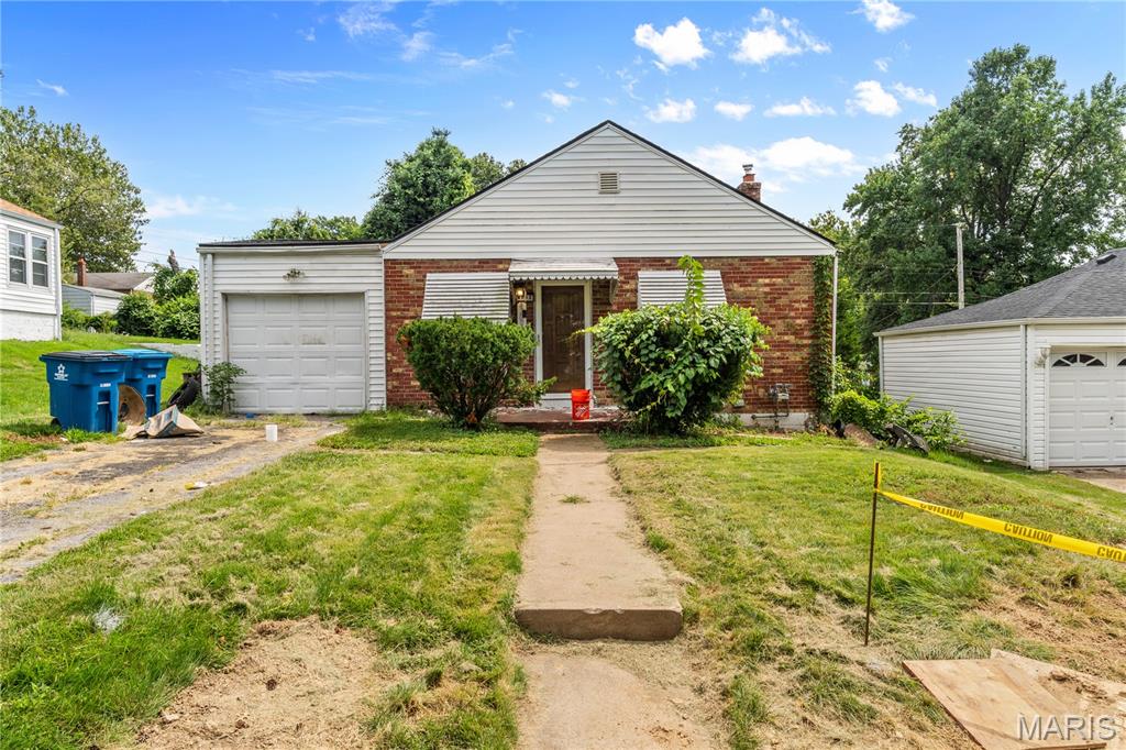 4702 Fletcher Street Property Photo 1