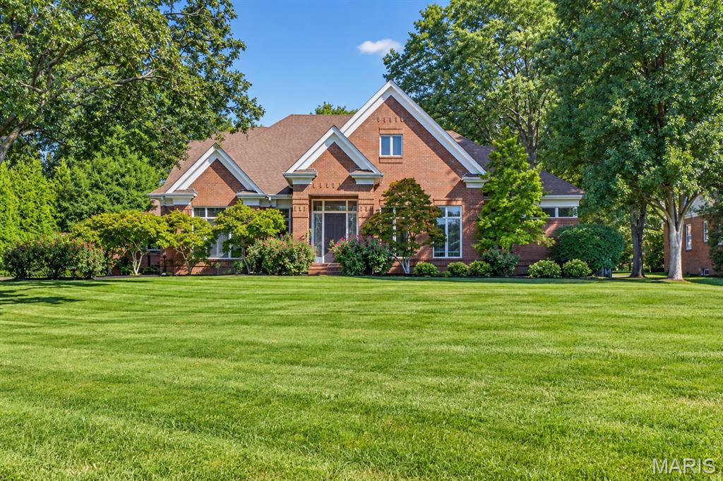 5 Outer Ladue Drive