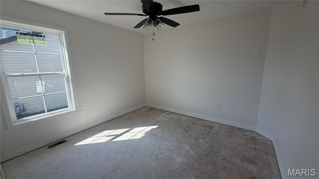 1413 Lake Erie Court Property Photo 7