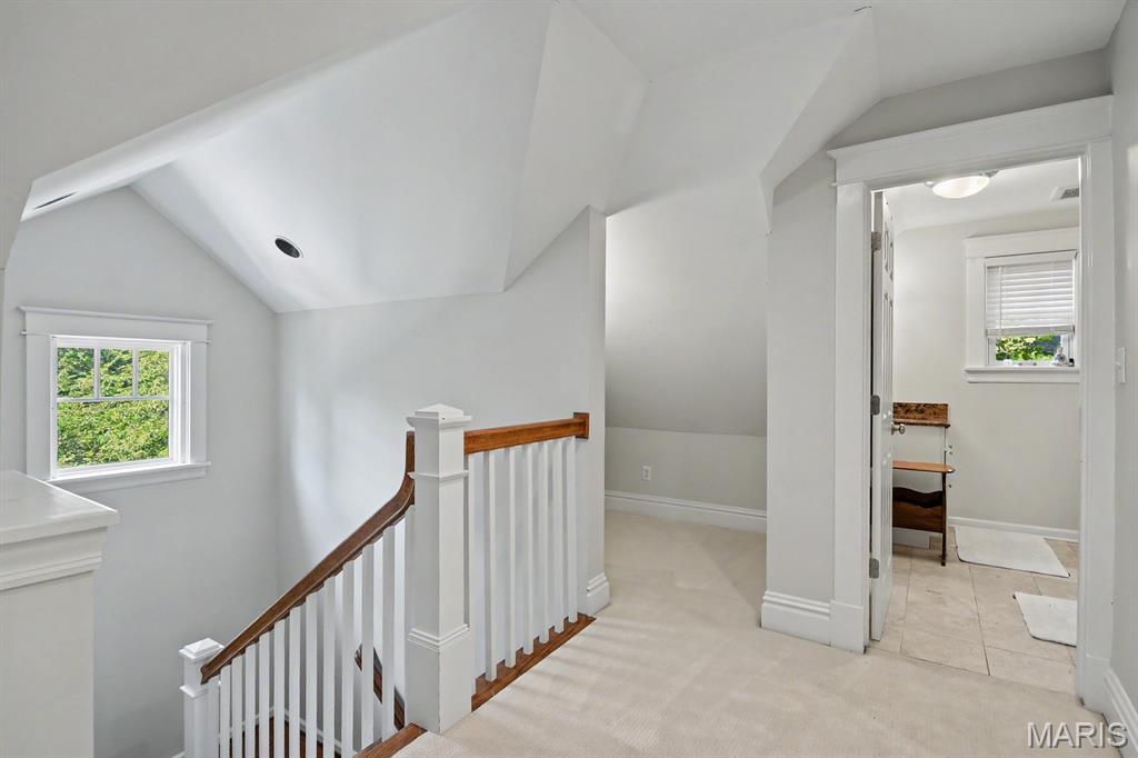 111 Edwin Avenue Property Photo 44