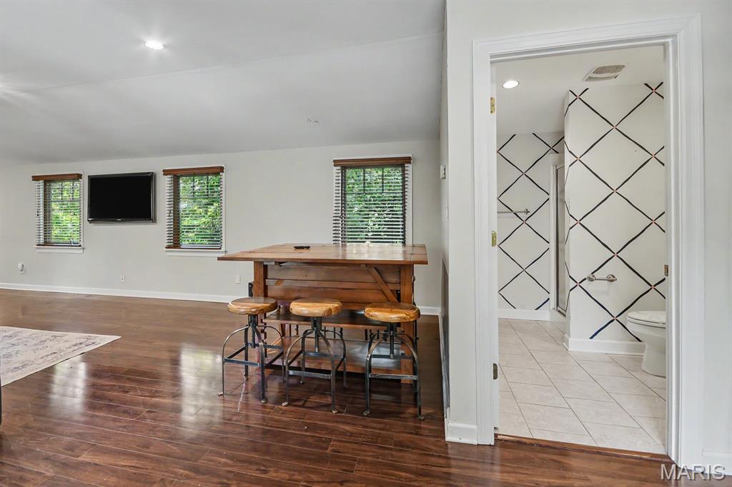 111 Edwin Avenue Property Photo 51