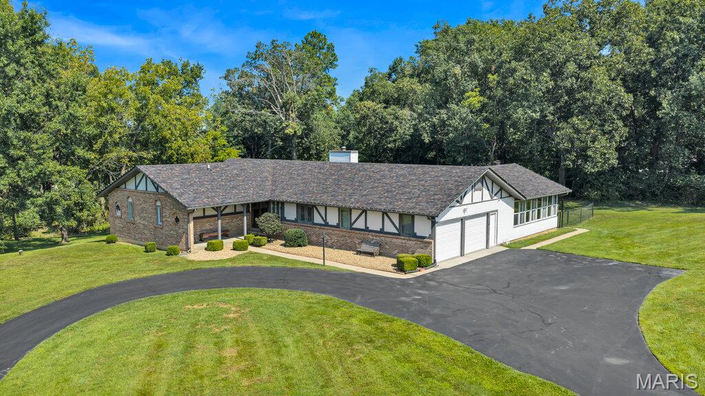 2 Bridal Oak Court Property Photo 1