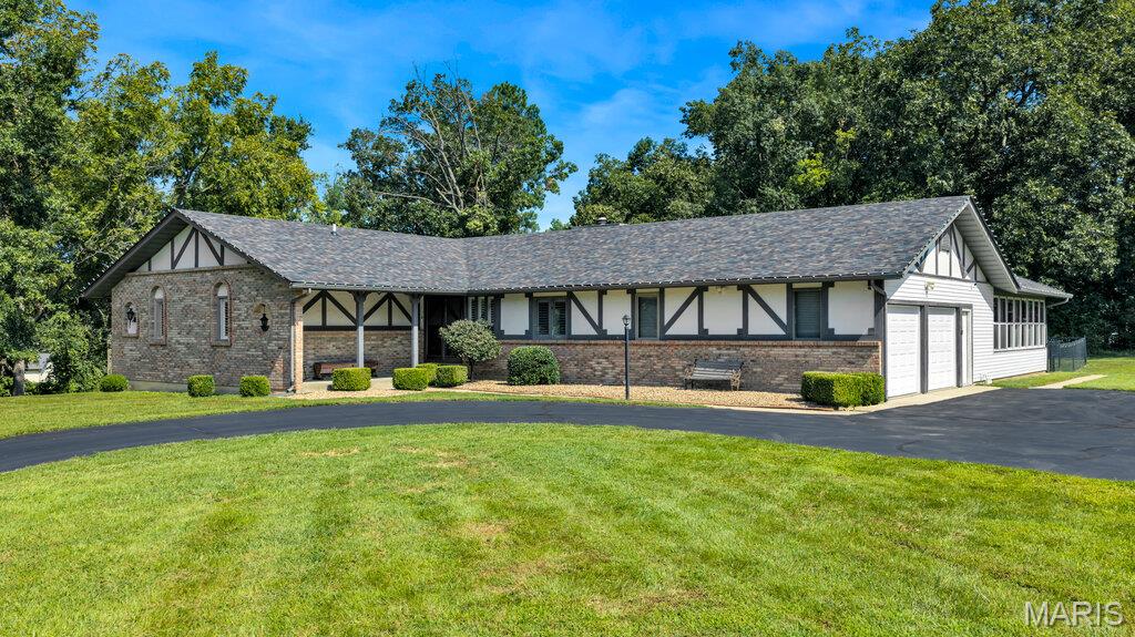 2 Bridal Oak Court Property Photo 48