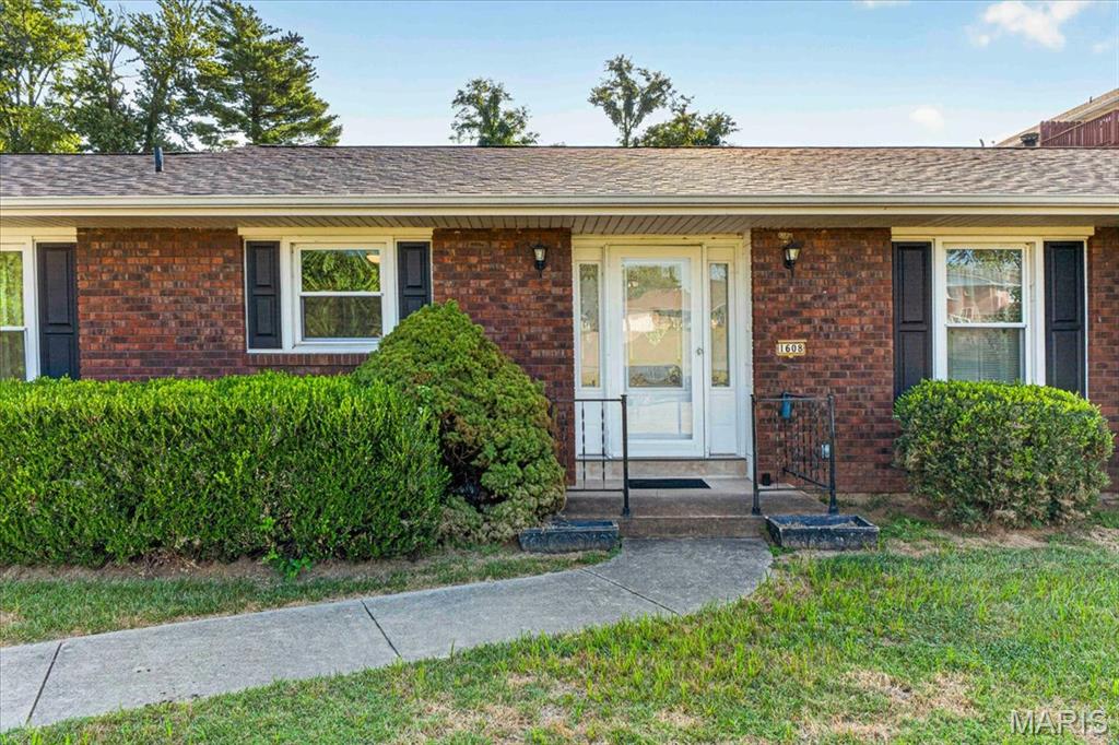 1608 Daleview Street Property Photo 3