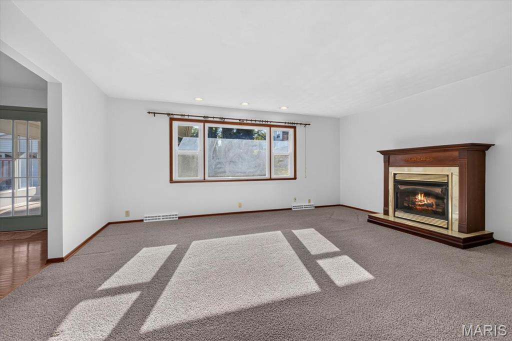 1608 Daleview Street Property Photo 7