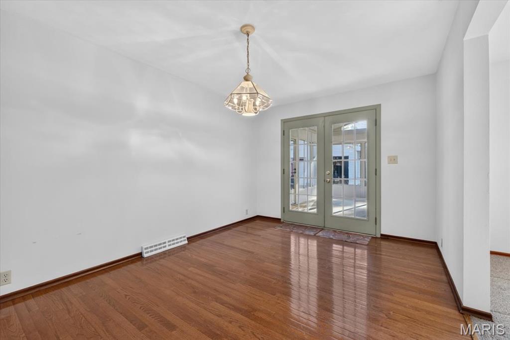 1608 Daleview Street Property Photo 11