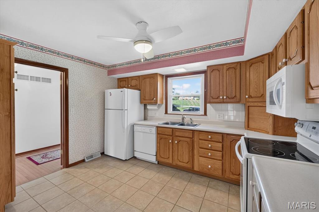 1608 Daleview Street Property Photo 13