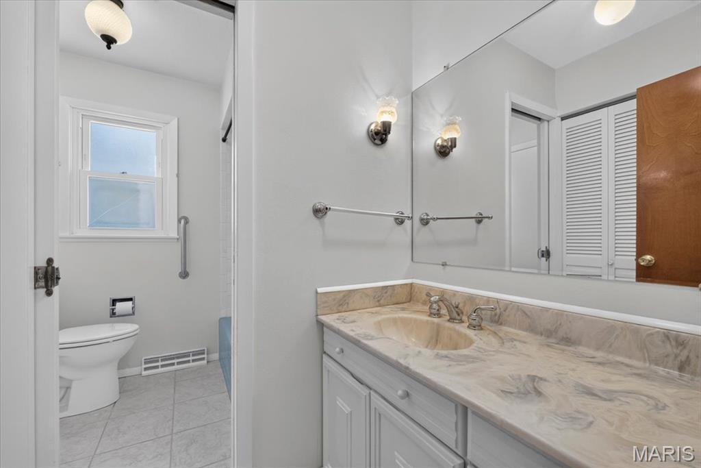 1608 Daleview Street Property Photo 26