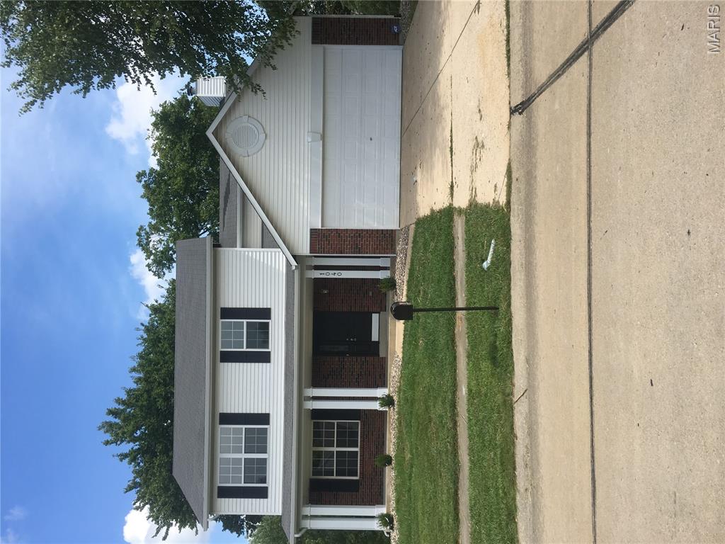 1040 Franko Drive Property Photo 2