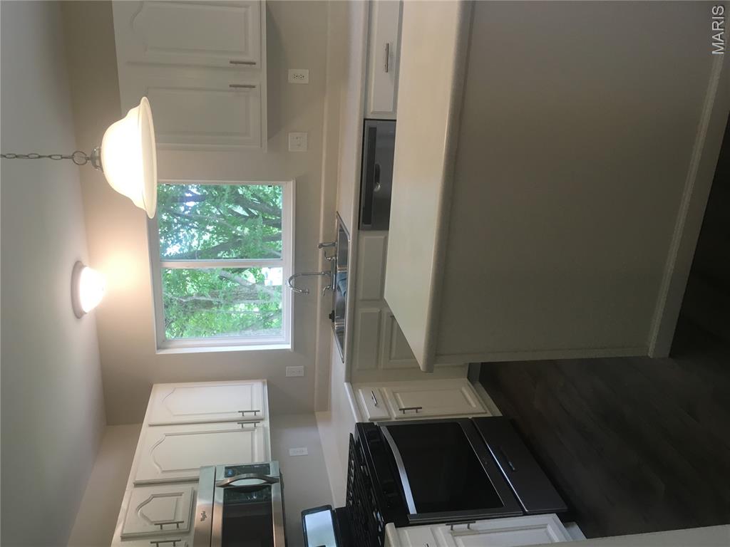 1040 Franko Drive Property Photo 3