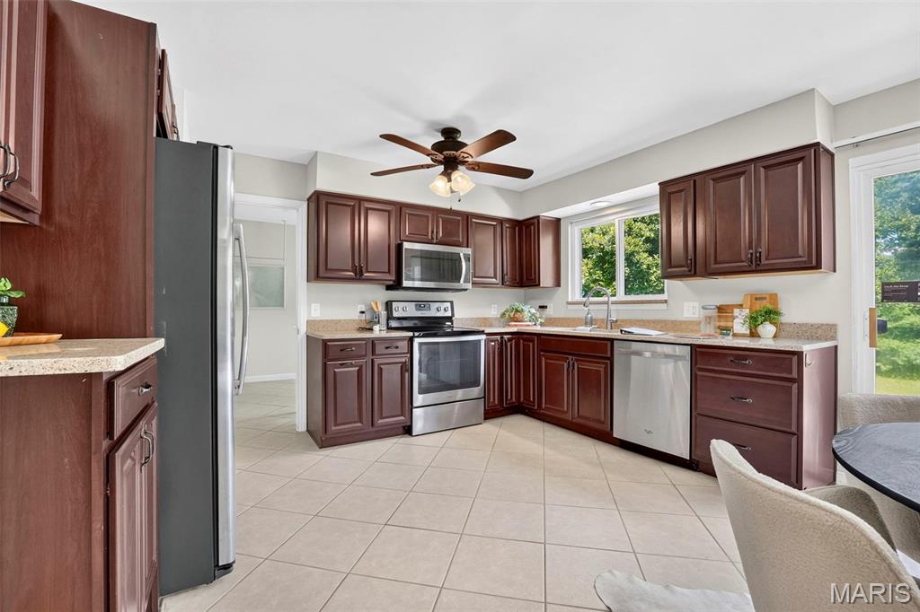 184 Gunston Hall Court Property Photo 17