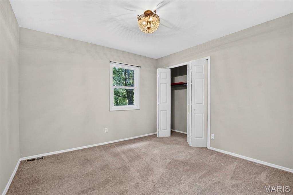 184 Gunston Hall Court Property Photo 28