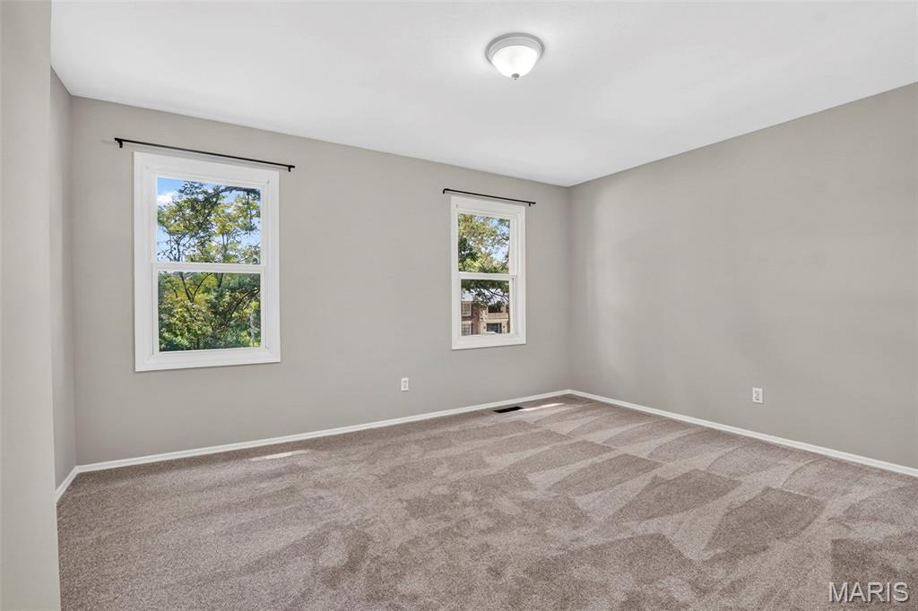 184 Gunston Hall Court Property Photo 30