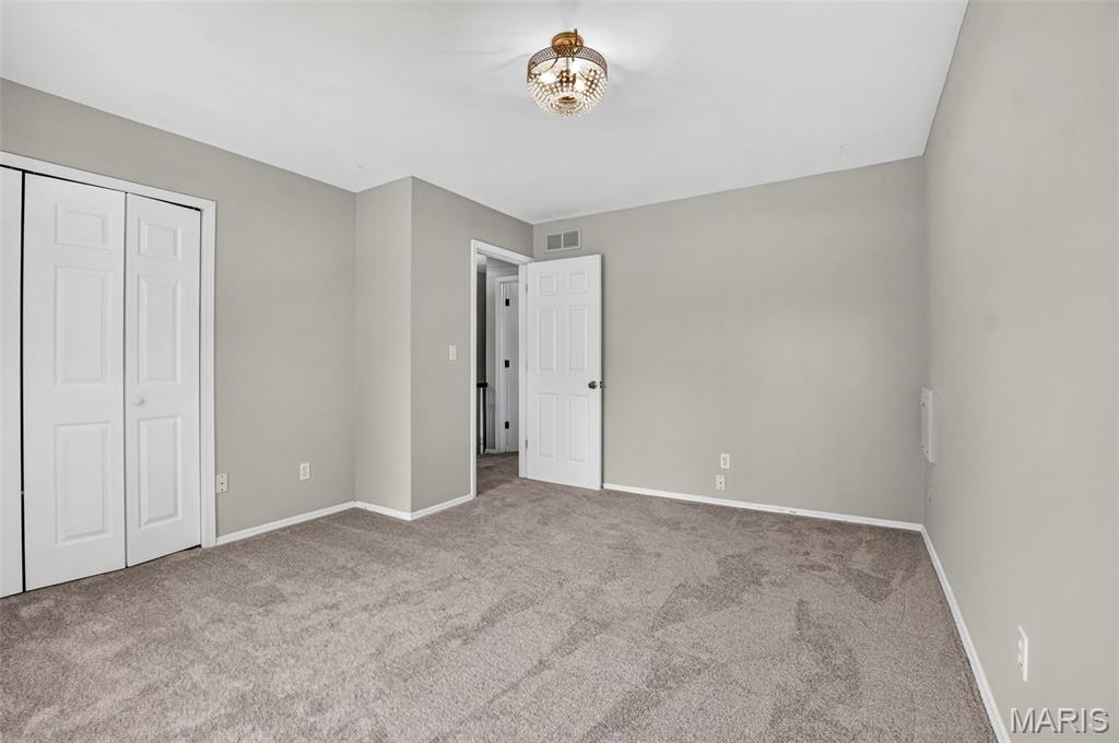 184 Gunston Hall Court Property Photo 34