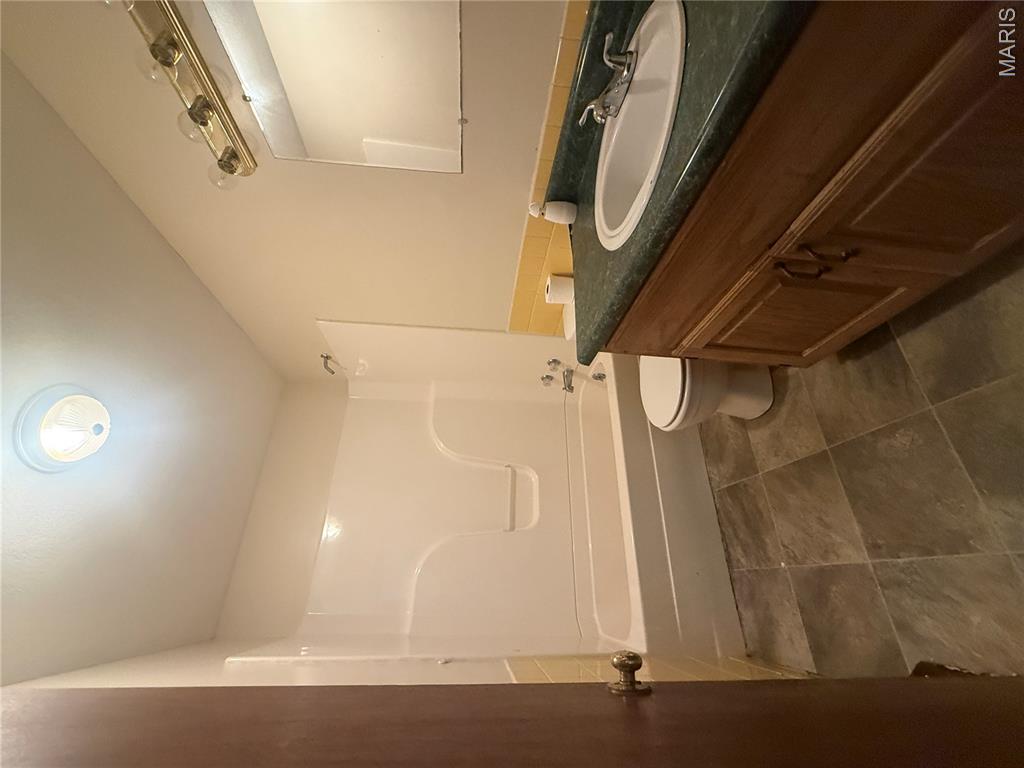 1013 State B Highway Property Photo 11