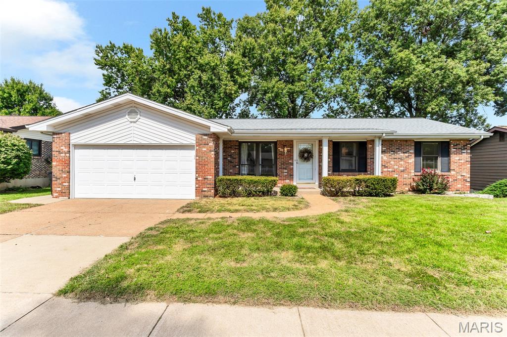 2333 Wincanton Road Property Photo 1