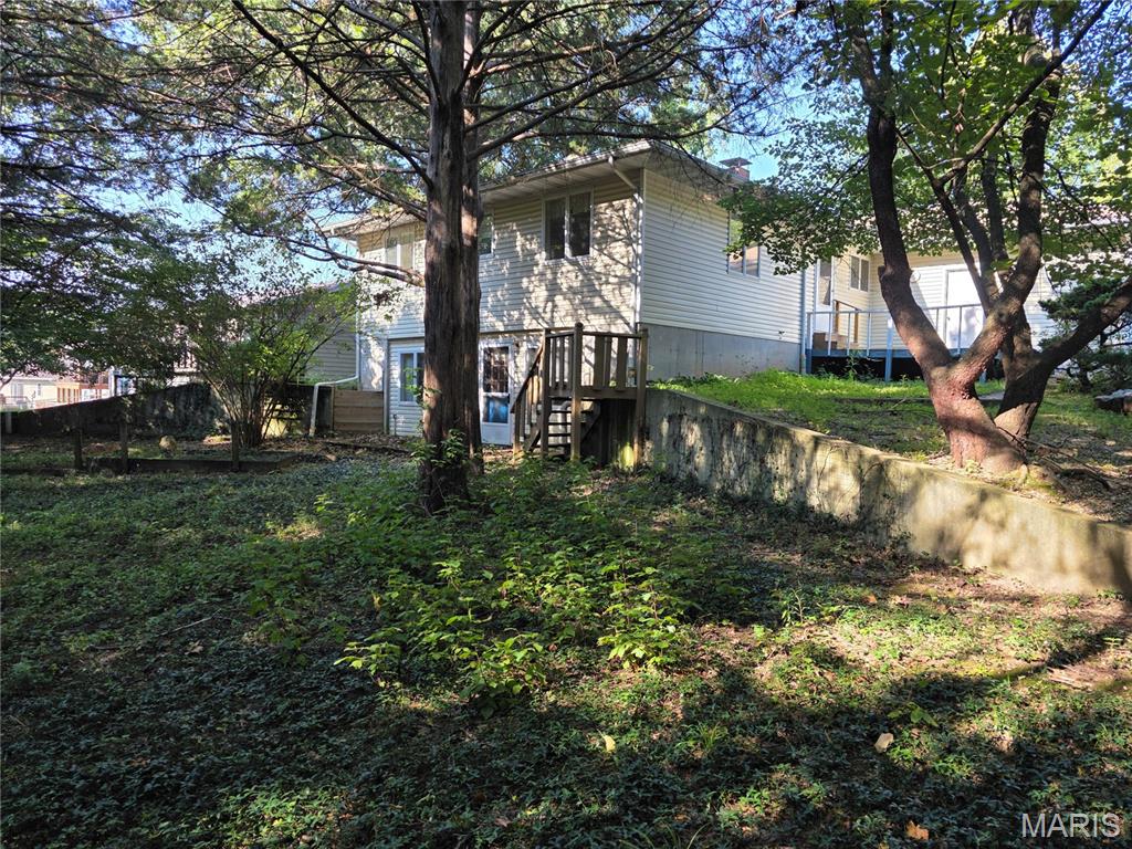 606 Greentree Road Property Photo 5