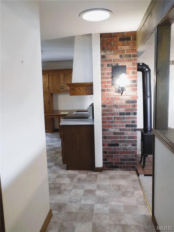 606 Greentree Road Property Photo 10
