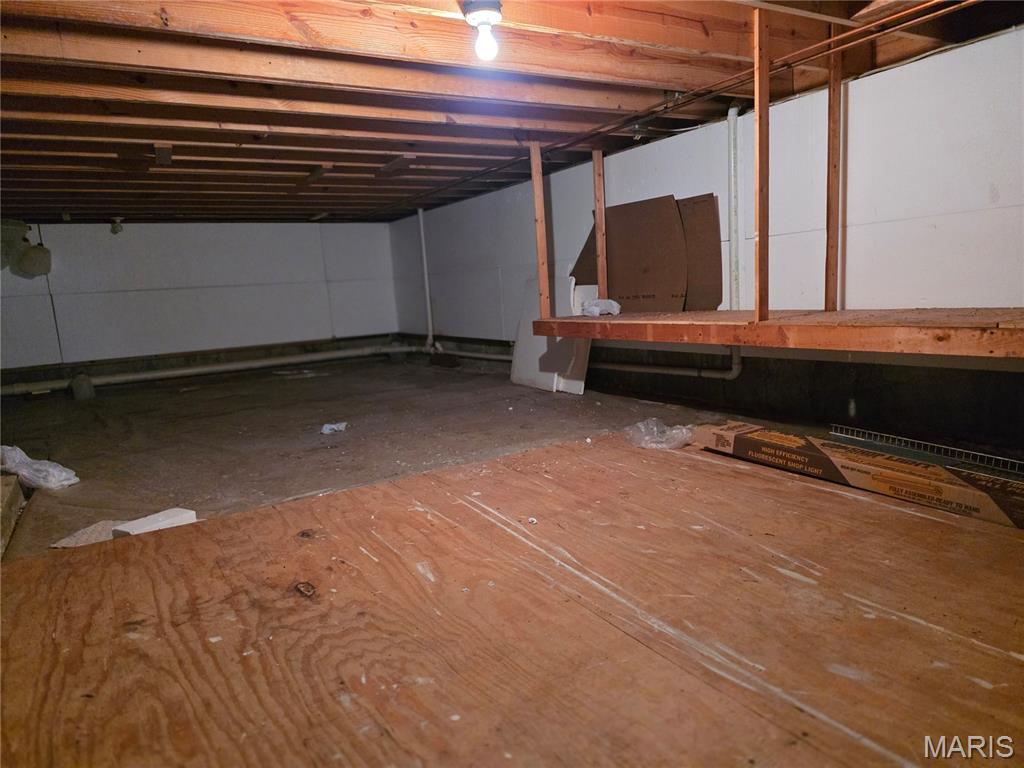 606 Greentree Road Property Photo 43