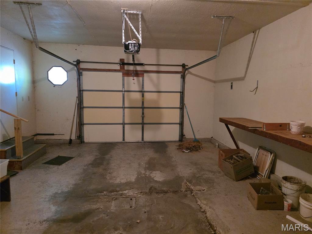 606 Greentree Road Property Photo 44