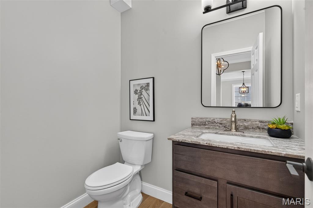 458 Crest Avenue Property Photo 9