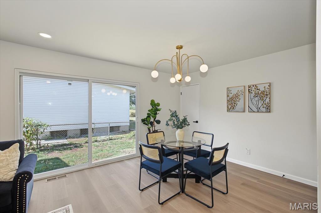 10805 Ridgecrest Drive Property Photo 8