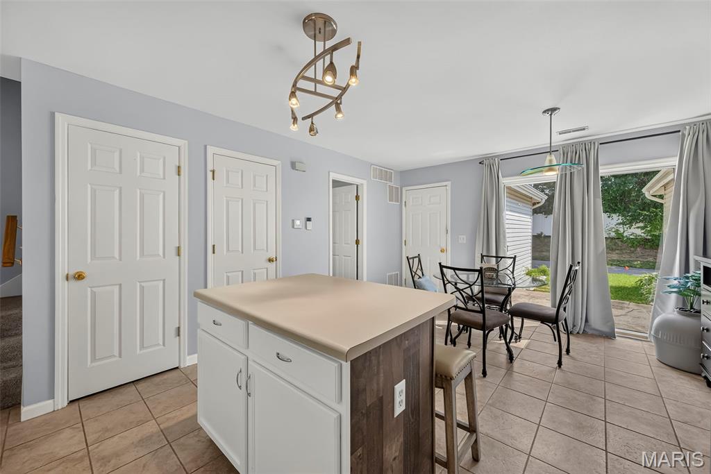 425 Wild Oak Drive Property Photo 11