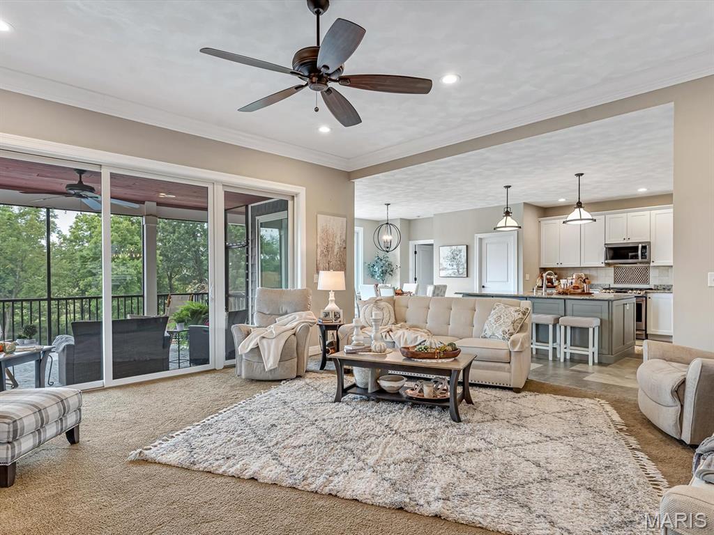 600 Covington Drive Property Photo 18