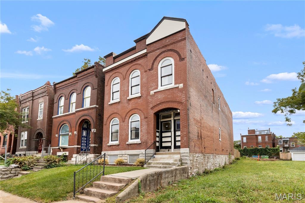 2628 Allen Avenue Property Photo 1