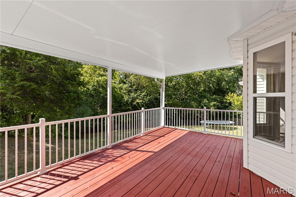 10 Bridle Spur Ct Court Property Photo 14