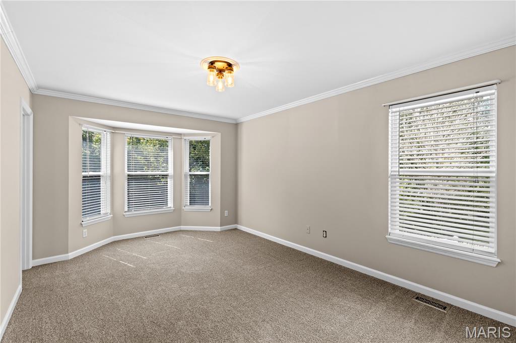 10 Bridle Spur Ct Court Property Photo 18