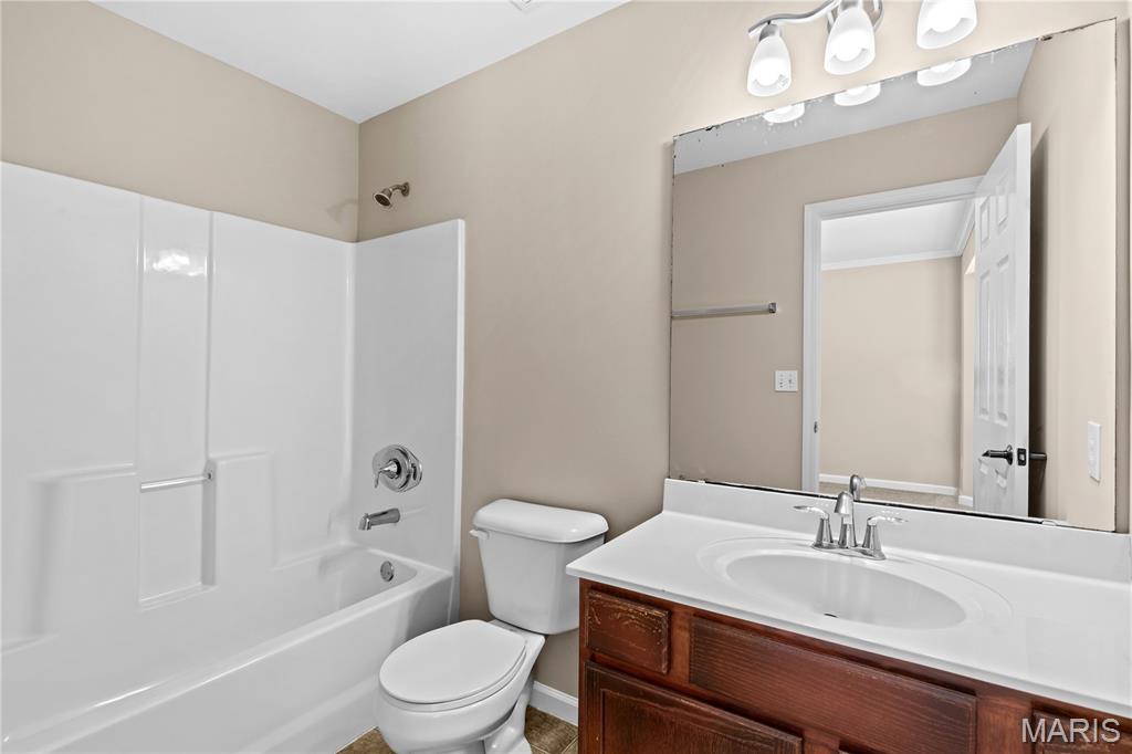 10 Bridle Spur Ct Court Property Photo 20