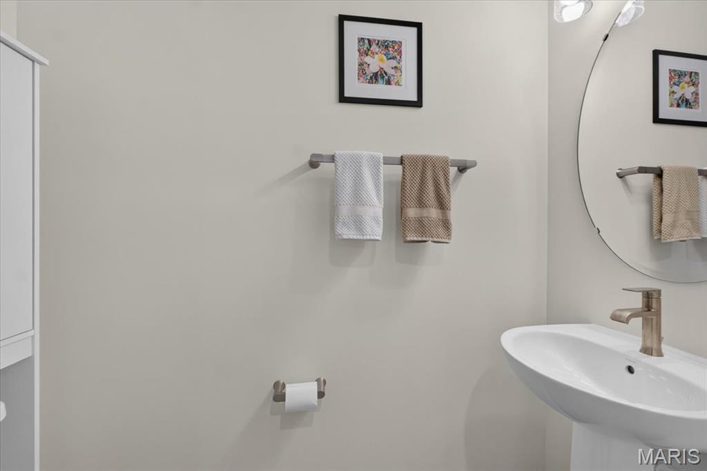 427 Sunset Hollow Drive Property Photo 16