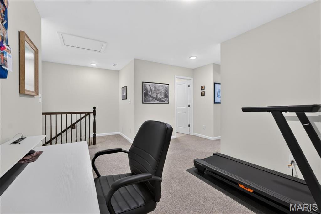 427 Sunset Hollow Drive Property Photo 18