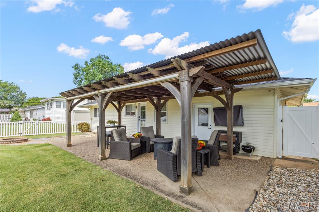 410 Palermo Drive Property Photo 3