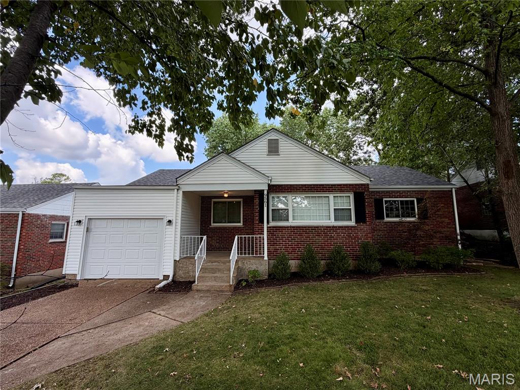 9561 Lodge Pole Lane