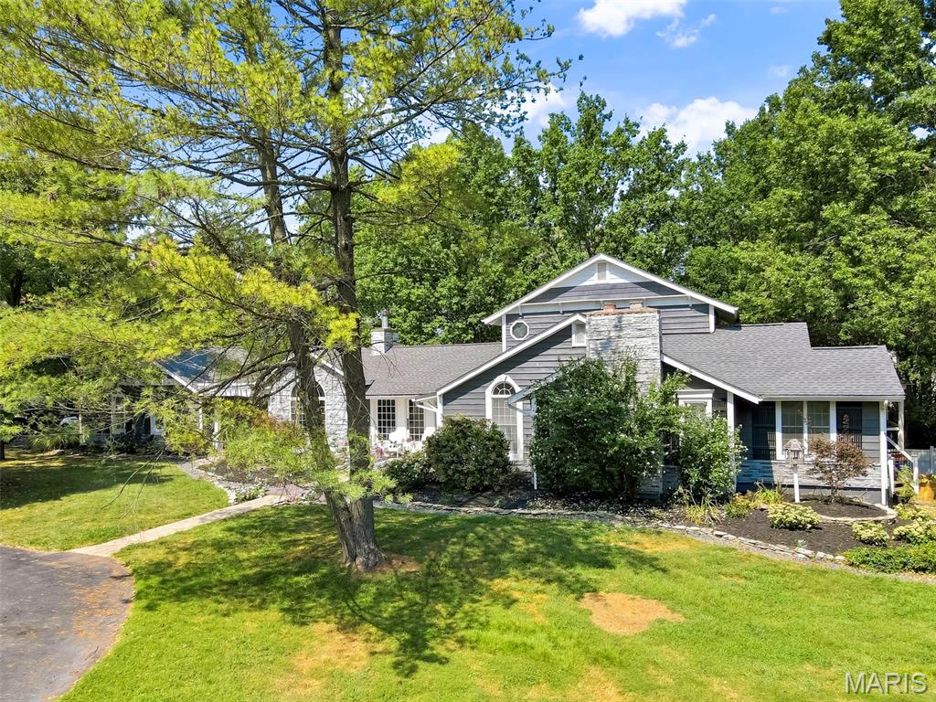 6020 Lafayette Drive Property Photo 8