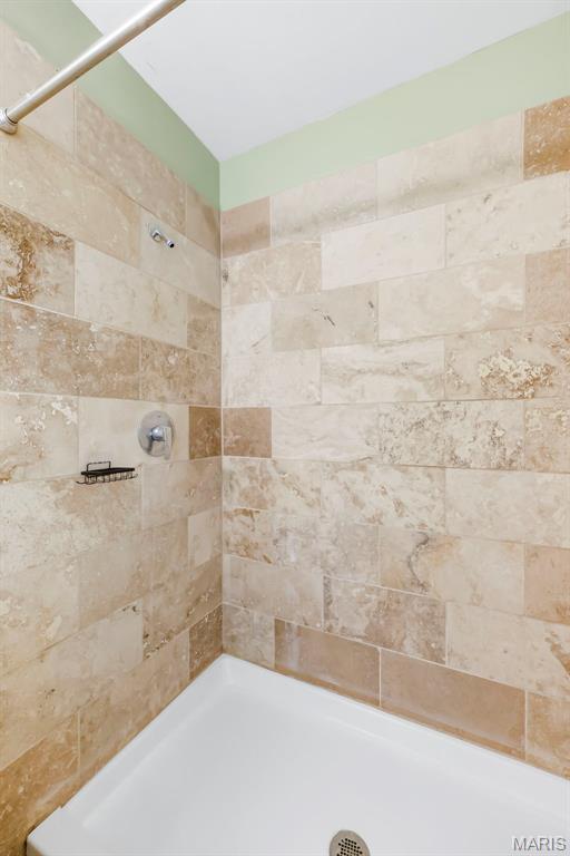 6020 Lafayette Drive Property Photo 54