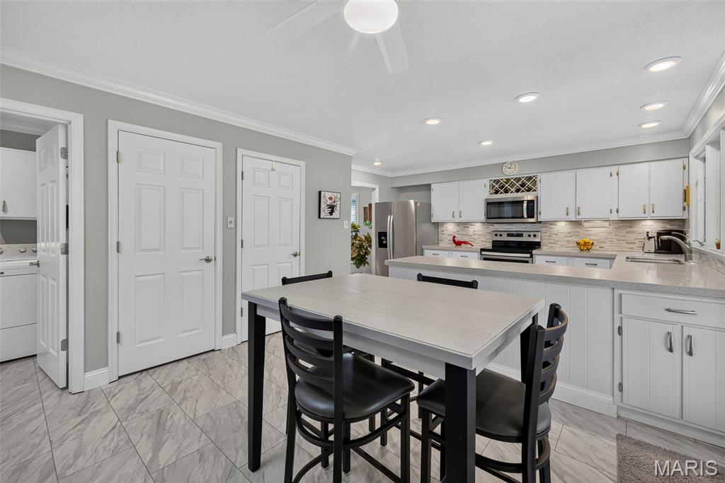 4538 Bryncastle Place Property Photo 6
